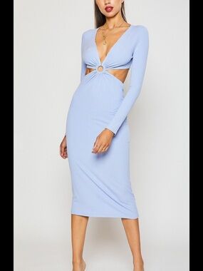 Ring-Front Light Blue Midi Dress with Long Sleeves